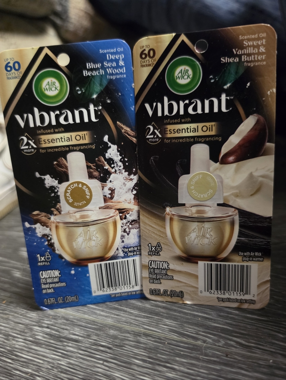 4~ Air Wick Vibrant Scented Oil Refills Blue Sea & Sweet Vanilla